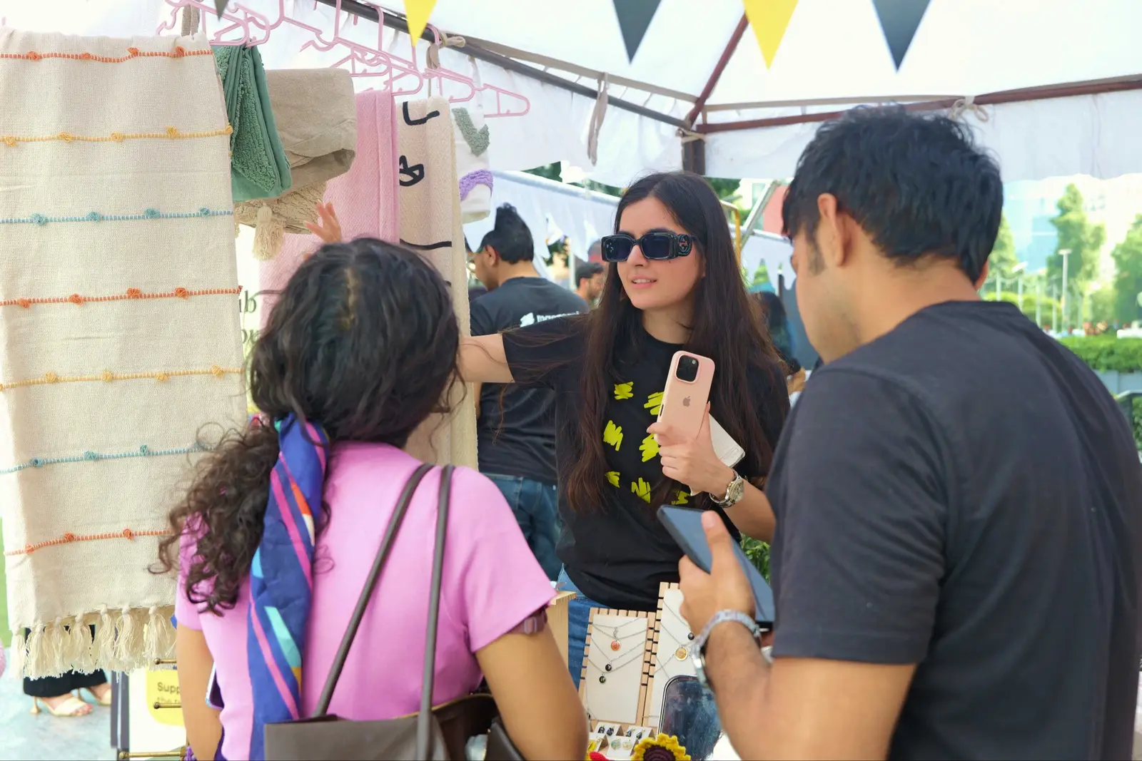 Visitors at a student stall at the Dropshipping Mela